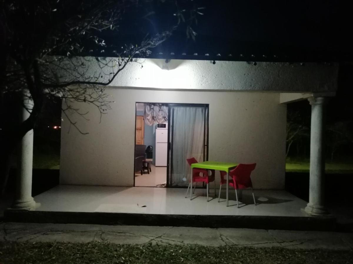Moholoholo Lodge Acornhoek Exterior foto
